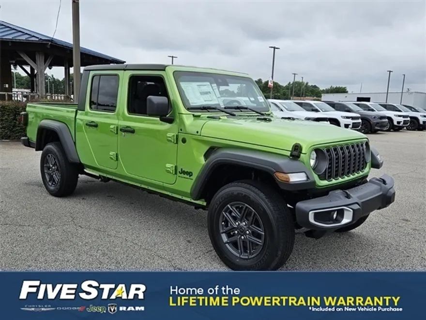 2025 Jeep Gladiator Sport S photo 1