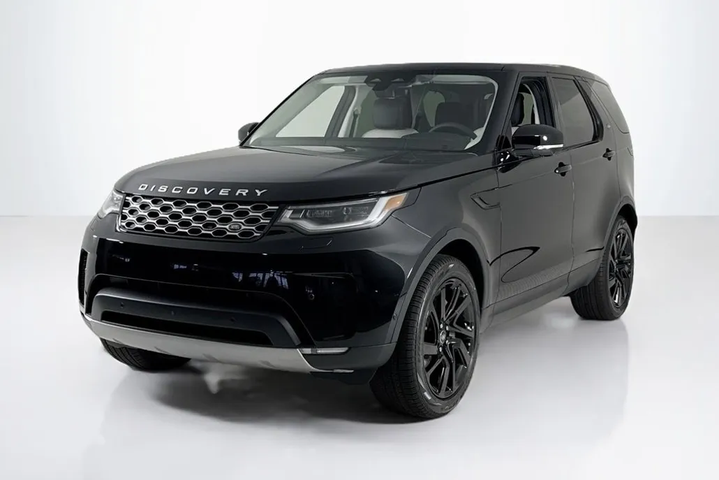 2025 Land Rover Discovery S photo 1