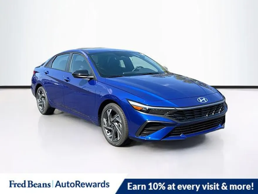 2025 Hyundai Elantra Hybrid SEL Sport photo 1