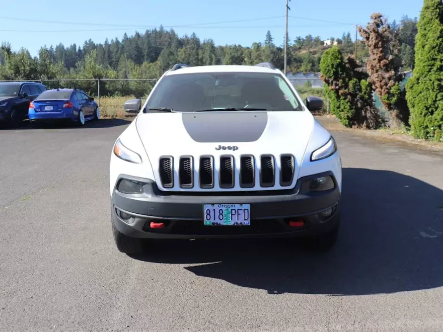 2018 Jeep Cherokee Trailhawk photo 1