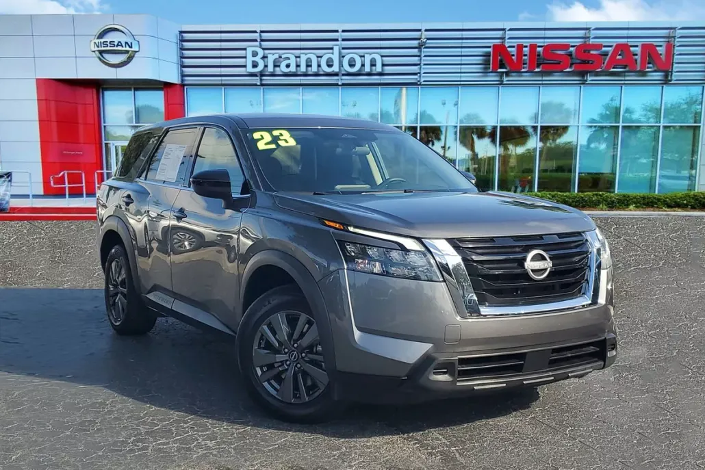 2023 Nissan Pathfinder S photo 1