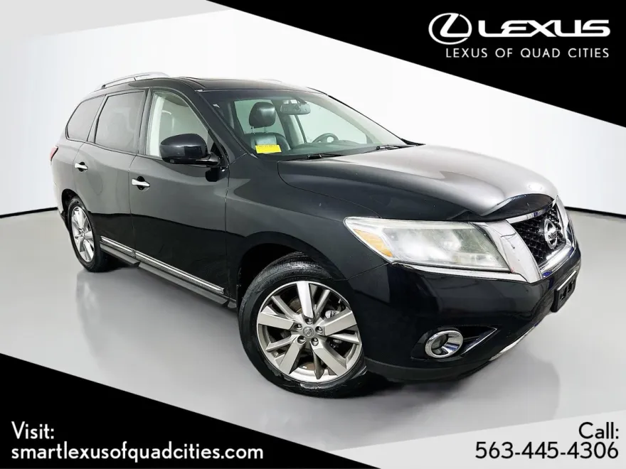 2015 Nissan Pathfinder Platinum photo 1