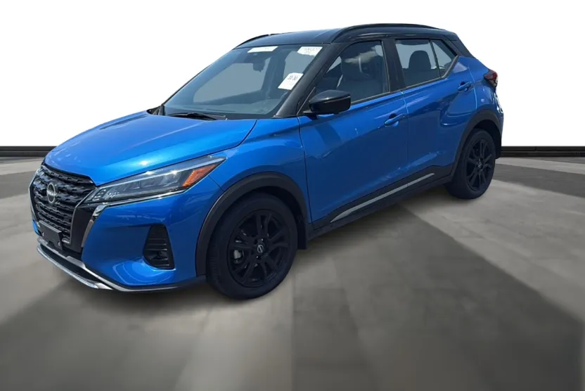 2024 Nissan Kicks SR photo 1