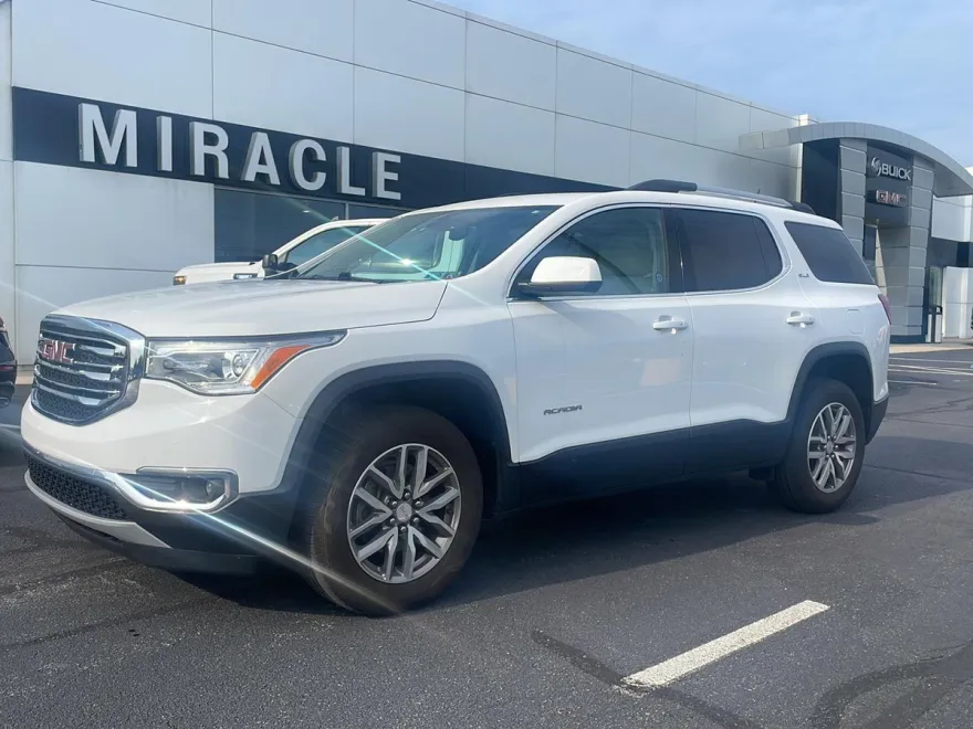 2018 Gmc Acadia SLE photo 1