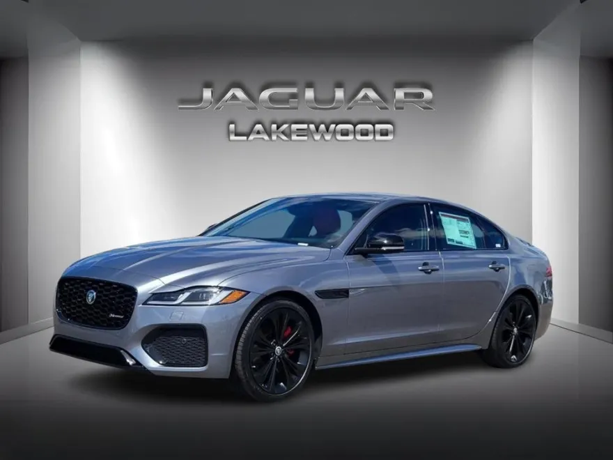 2024 Jaguar XF R-Dynamic SE photo 1