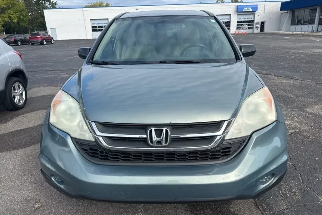 2011 Honda CR-V LX photo 1