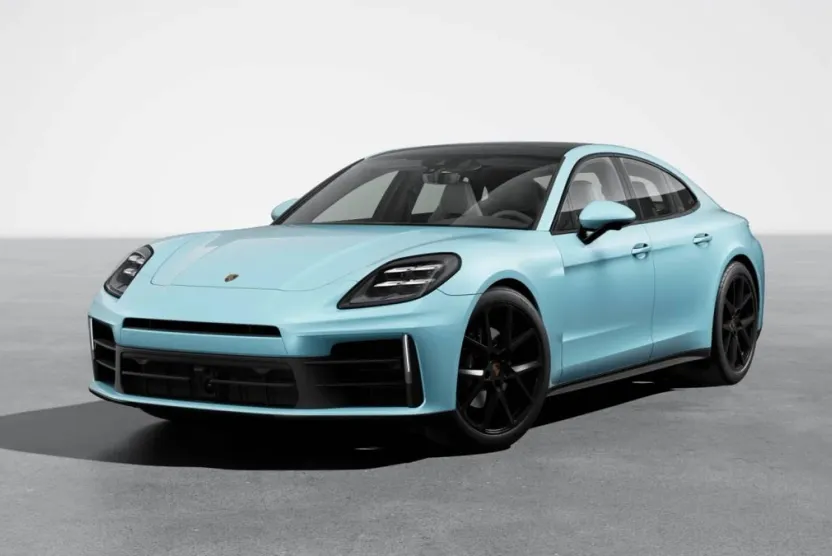 2026 Porsche Panamera 4 photo 1