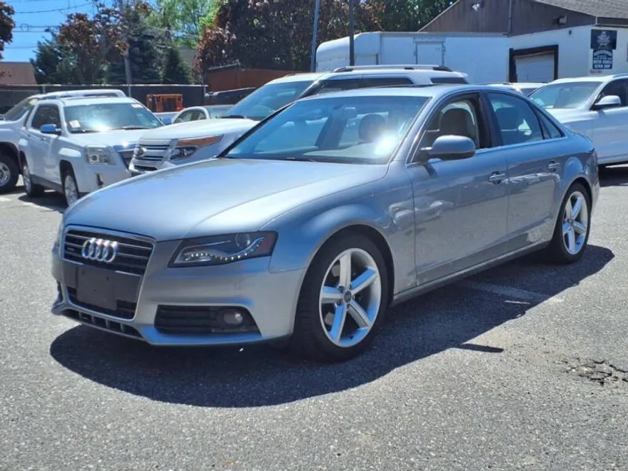 2011 Audi A4 2.0T Quattro Premium Plus photo 1