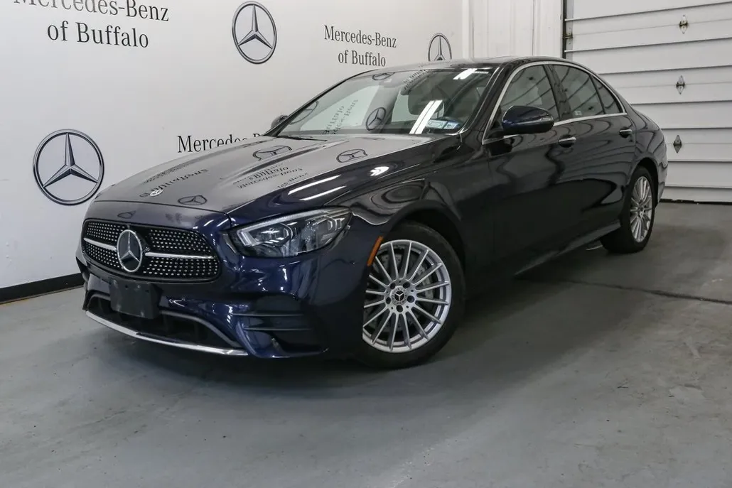 2022 Mercedes Benz E 450 4MATIC photo 1