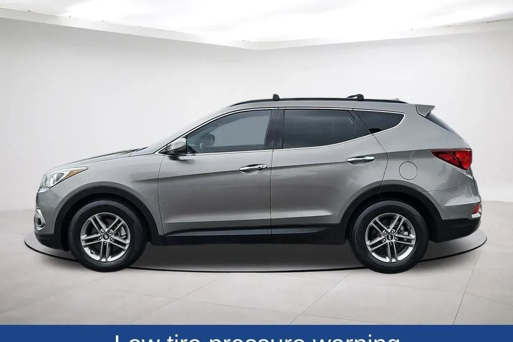 2017 Hyundai Santa Fe Sport Premium photo 1