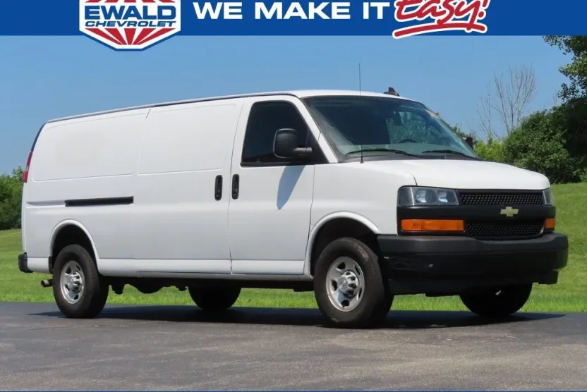 2023 Chevrolet Express Cargo Van 2500 photo 1