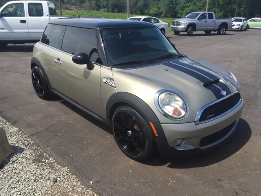 2007 Mini Cooper S photo 1