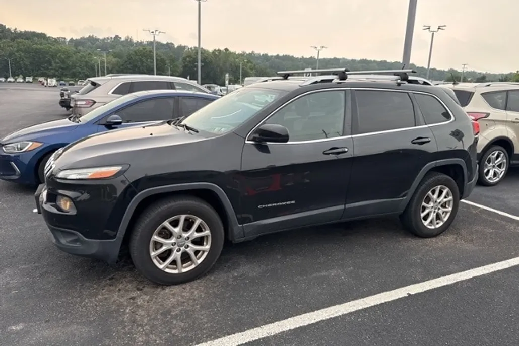 2014 Jeep Cherokee Latitude photo 1