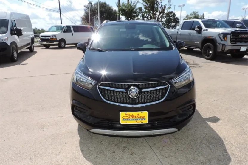 2022 Buick Encore Preferred photo 1
