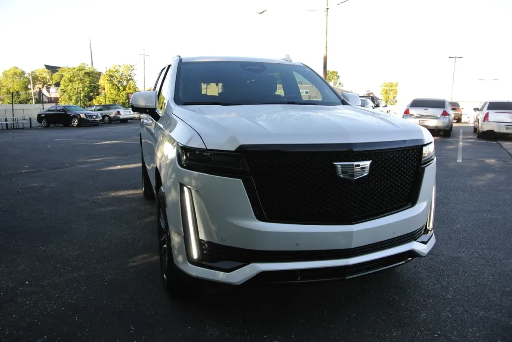 2023 Cadillac Escalade Sport Platinum photo 1