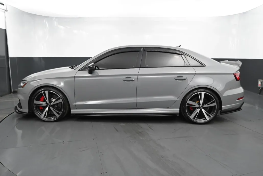 2019 Audi RS 3 Base photo 1