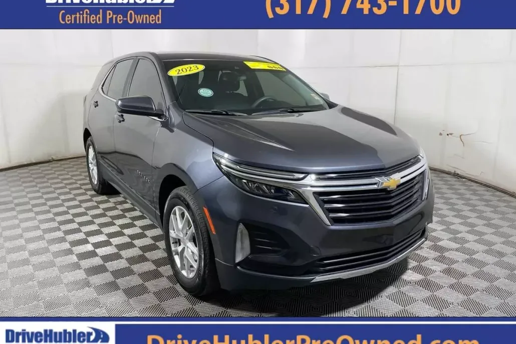 2023 Chevrolet Equinox LT photo 1