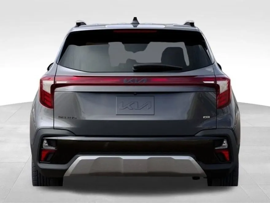 2025 Kia Seltos SX photo 13