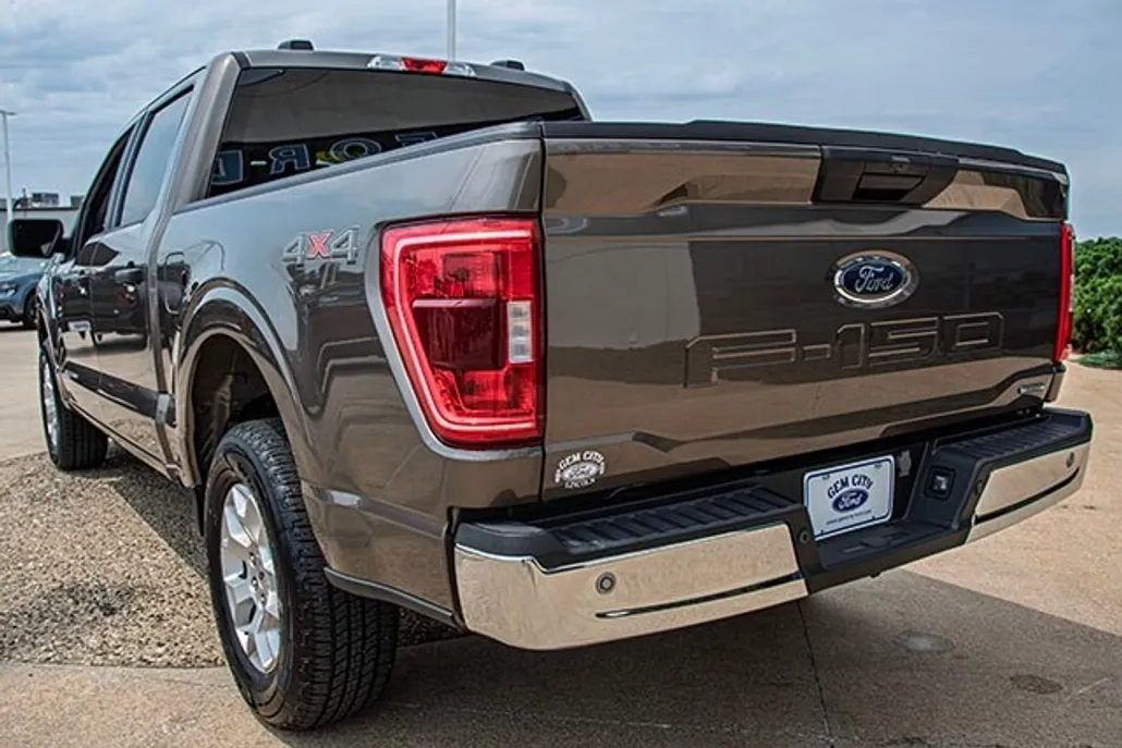 2023 Ford F-150 XLT photo 1