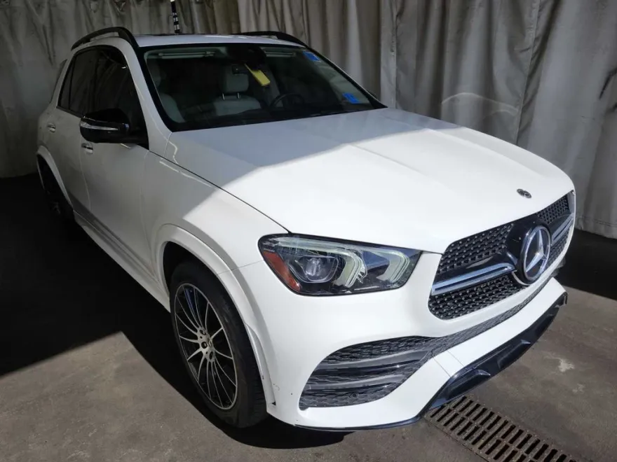 2022 Mercedes Benz GLE 350 4MATIC photo 1