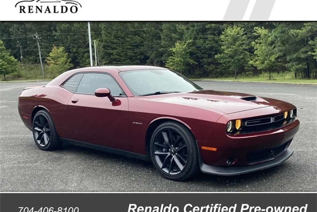 2021 Dodge Challenger R/T photo 1