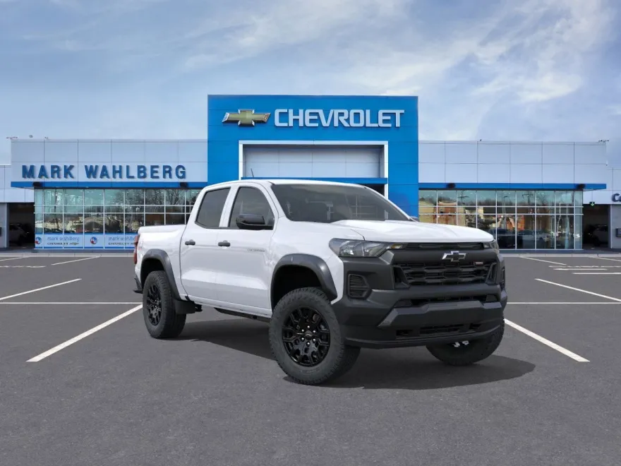 2026 Chevrolet Colorado Trail Boss photo 1