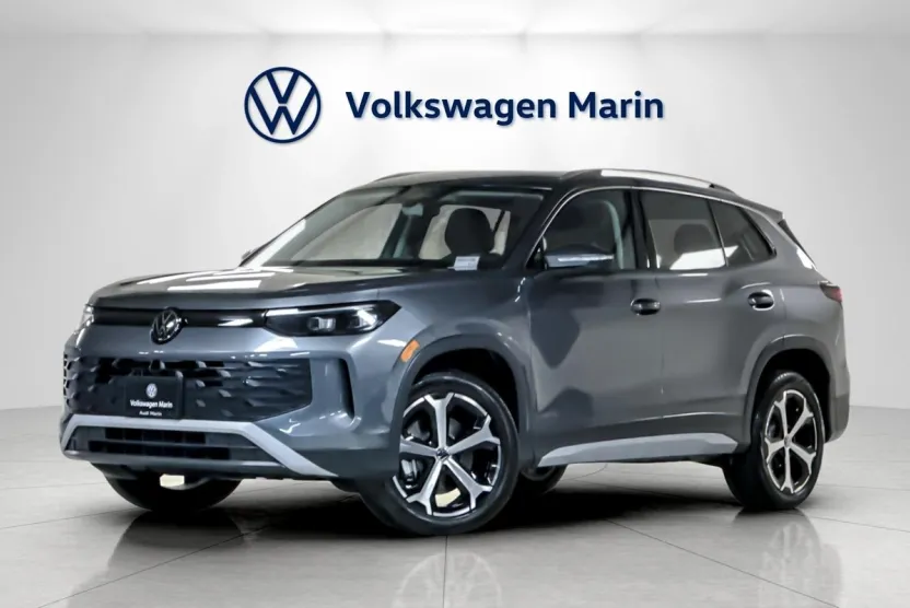2025 Volkswagen Tiguan SE photo 1