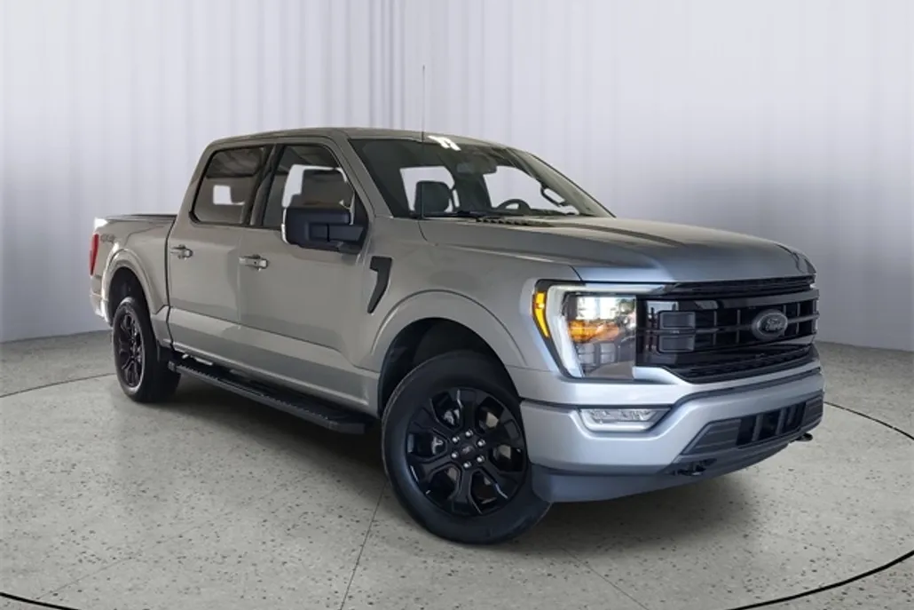 2022 Ford F-150 XLT photo 1
