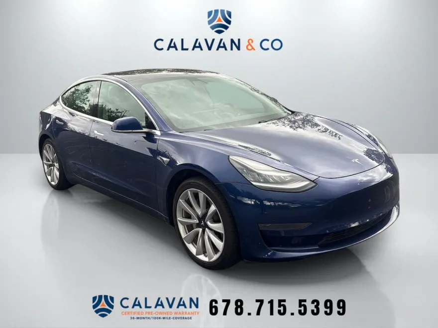 2020 Tesla Model 3 Standard Range Plus photo 1