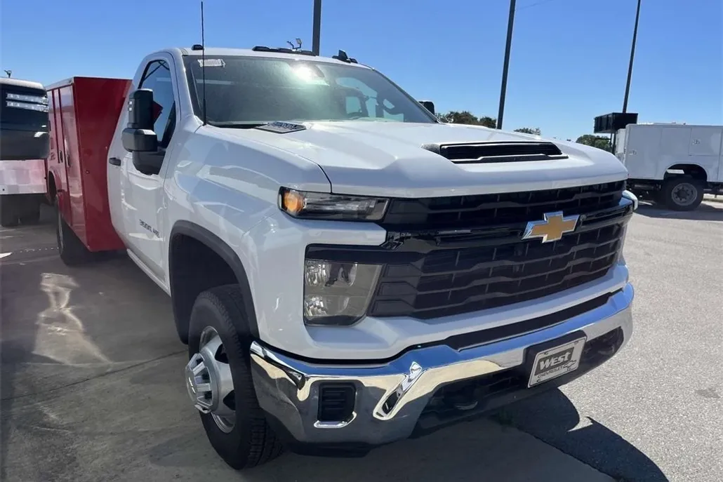 2024 Chevrolet Silverado 3500HD Work Truck photo 1