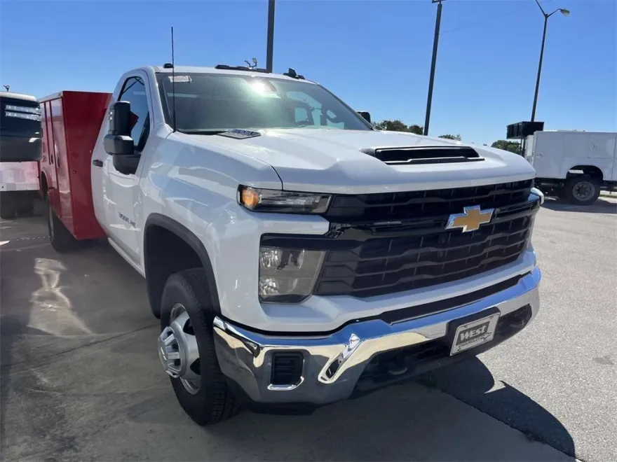 2024 Chevrolet Silverado 3500HD Work Truck photo 1