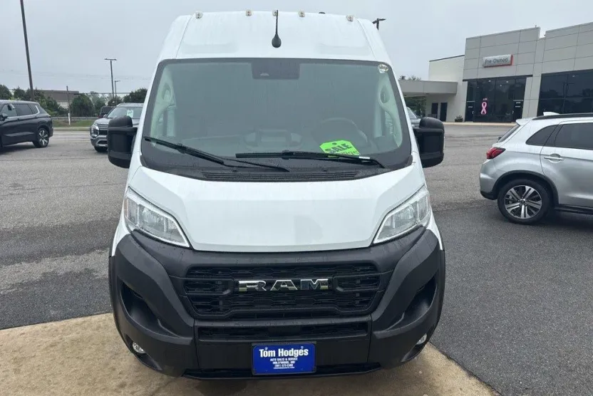 2024 Ram ProMaster 2500 photo 1