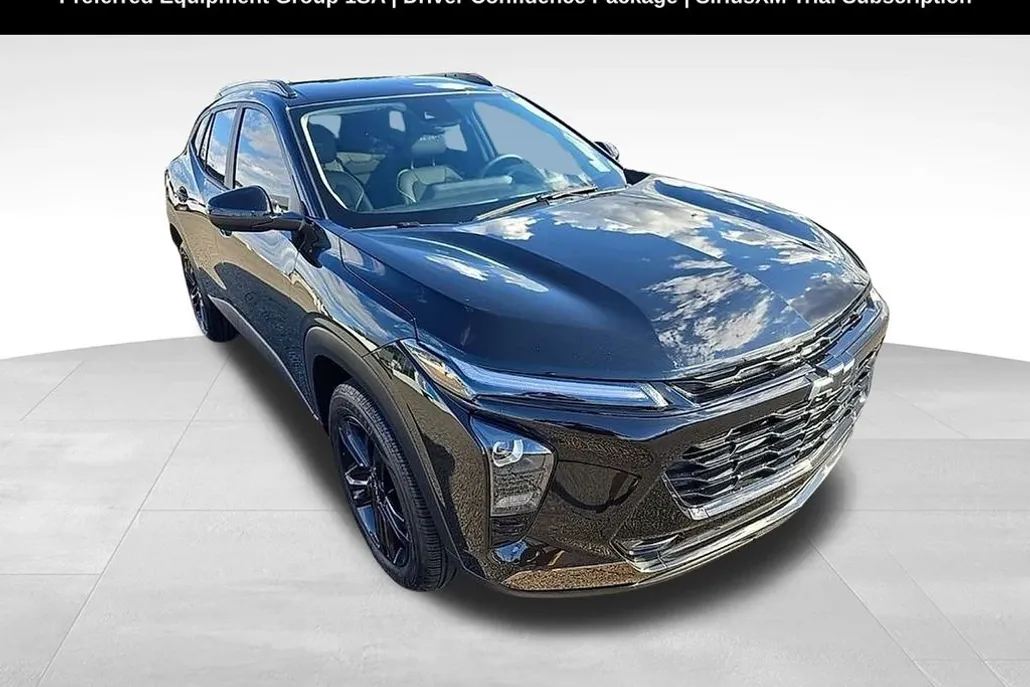 2025 Chevrolet Trax ACTIV photo 1