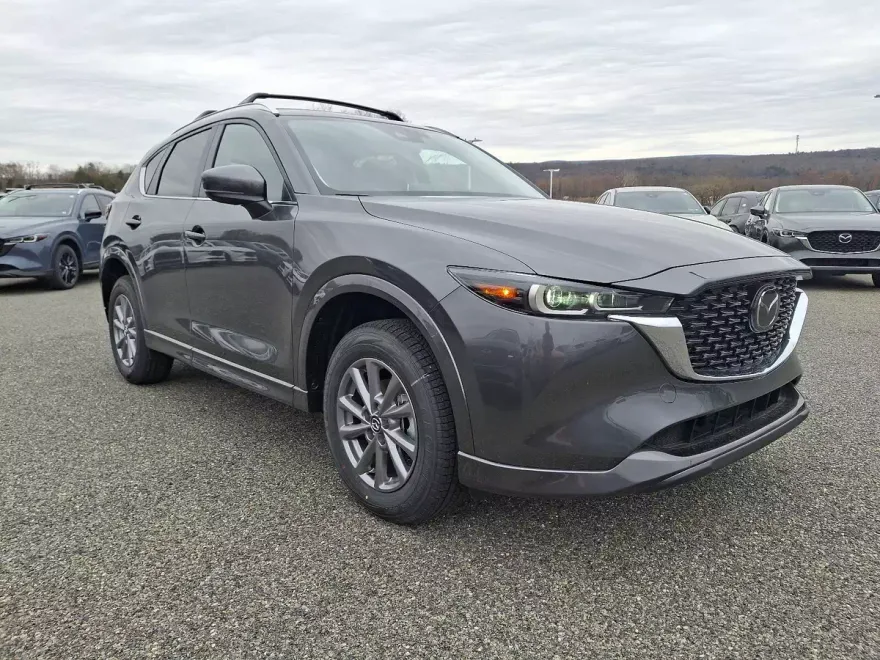 2025 Mazda CX-5 2.5 S Preferred photo 1