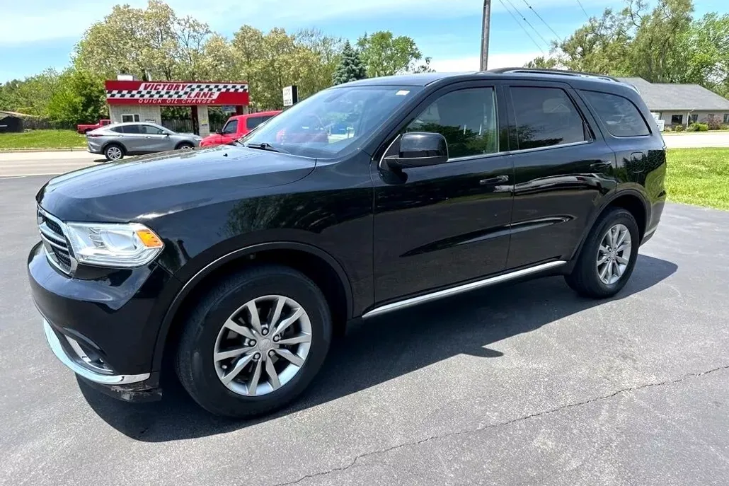 2018 Dodge Durango SXT photo 1