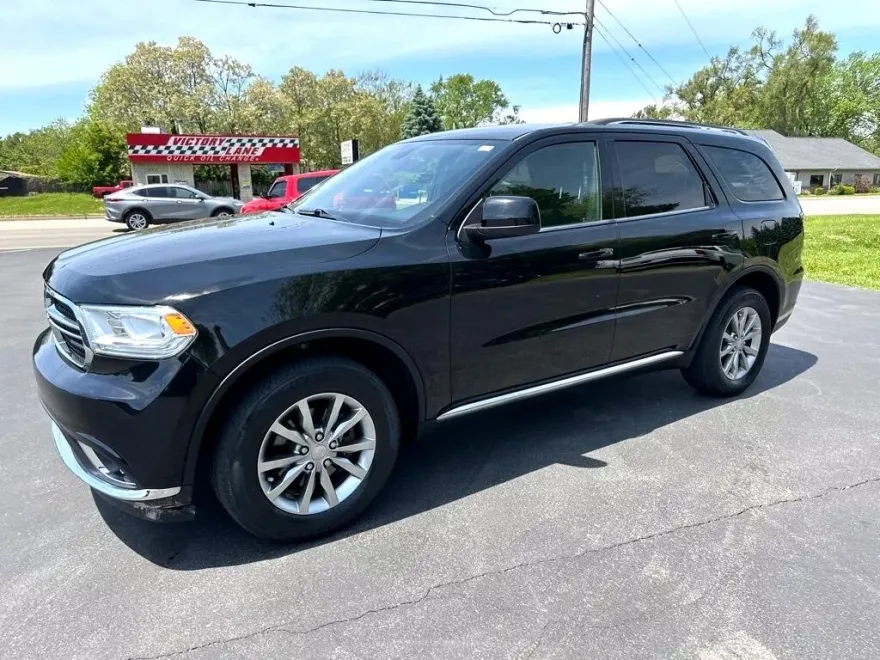 2018 Dodge Durango SXT photo 1