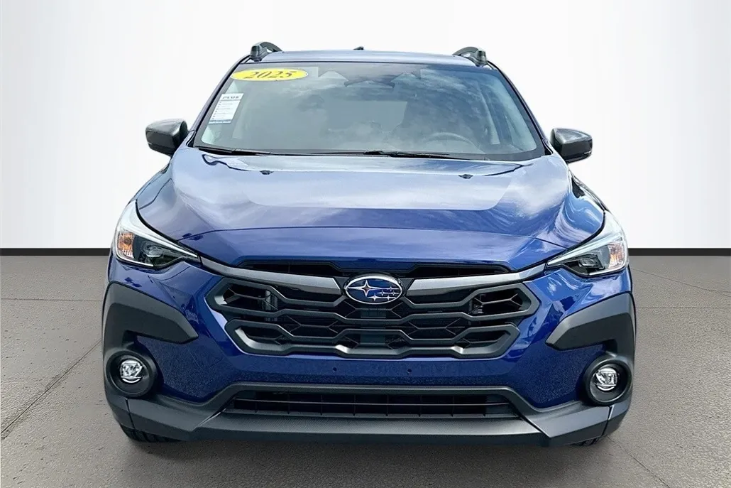 2025 Subaru Crosstrek Premium photo 1