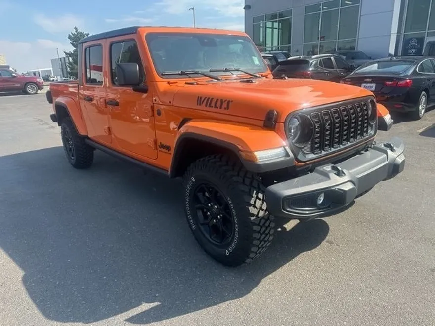2025 Jeep Gladiator Willys photo 1