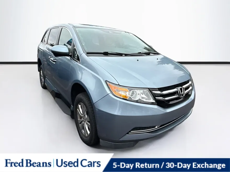 2014 Honda Odyssey EX-L photo 1