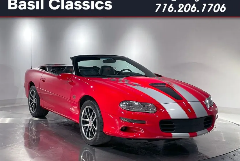 2002 Chevrolet Camaro Sport Coupe photo 1