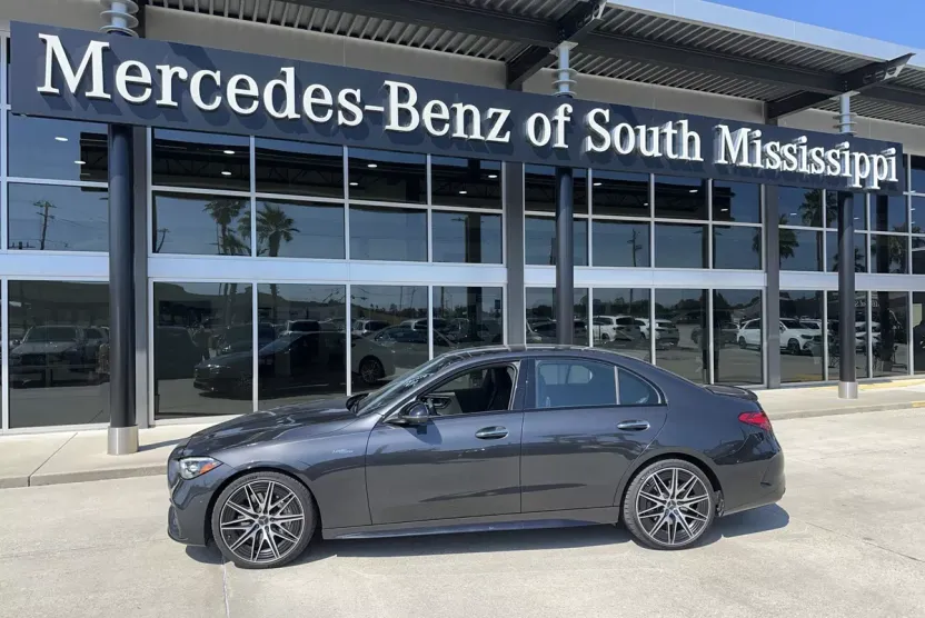 2024 Mercedes Benz C 43 photo 1