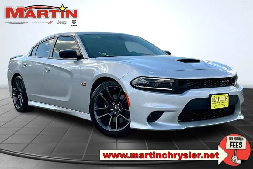 2023 Dodge Charger R/T Scat Pack photo 1