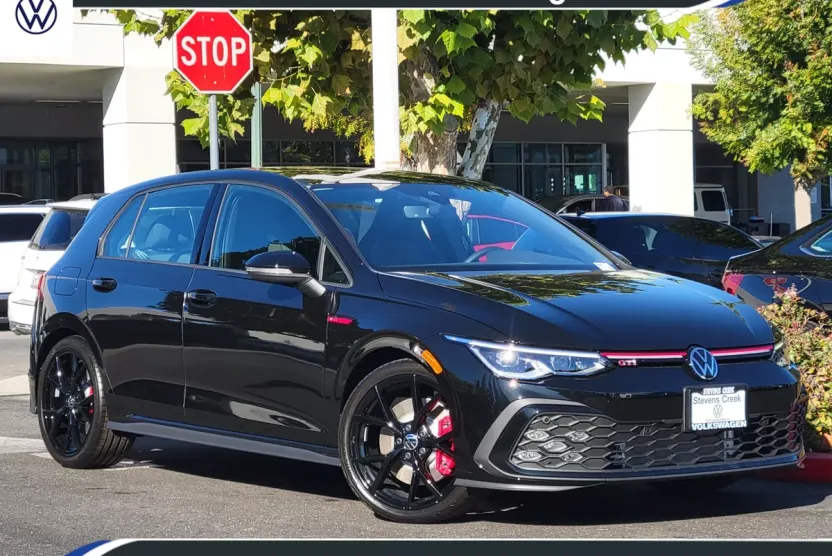 2024 Volkswagen Golf GTI 380 SE photo 1