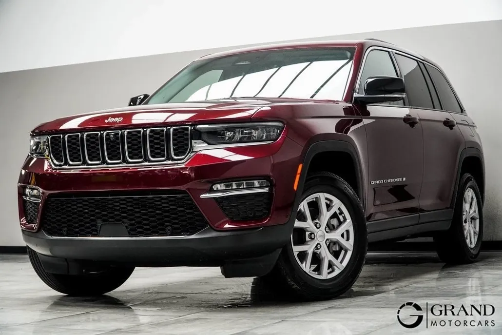 2022 Jeep Grand Cherokee Limited photo 1