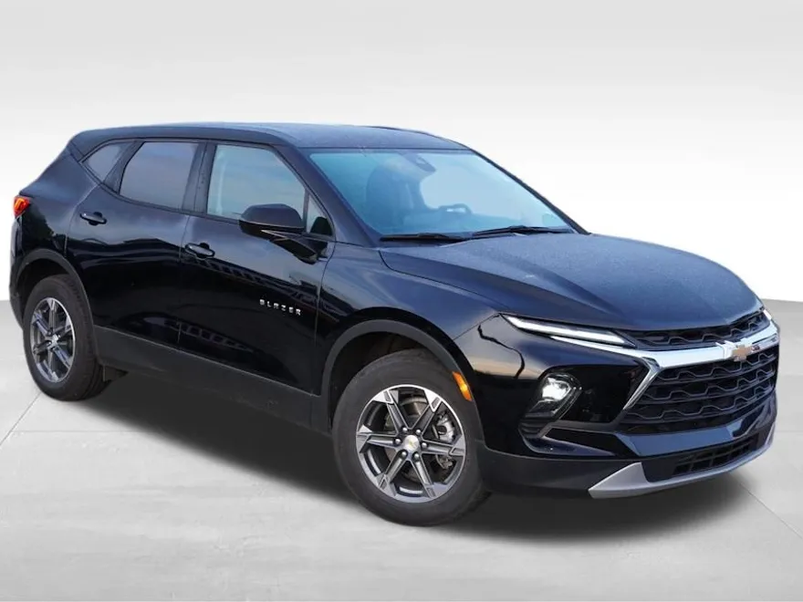 2025 Chevrolet Blazer 2LT photo 1