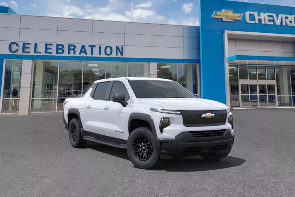 2024 Chevrolet Silverado EV Work Truck photo 1