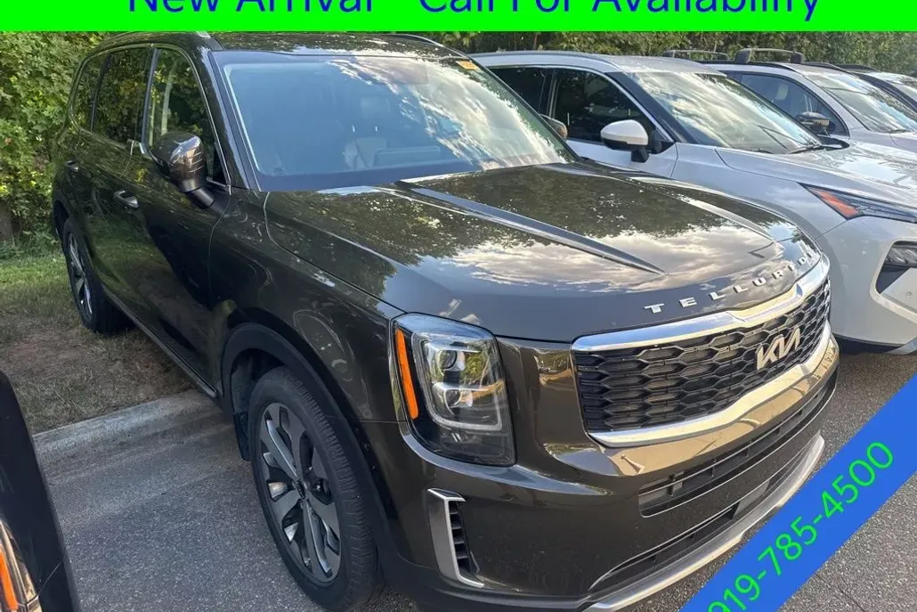 2022 Kia Telluride EX photo 1