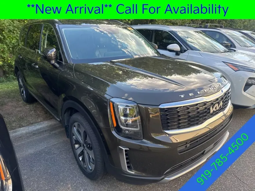 2022 Kia Telluride EX photo 1