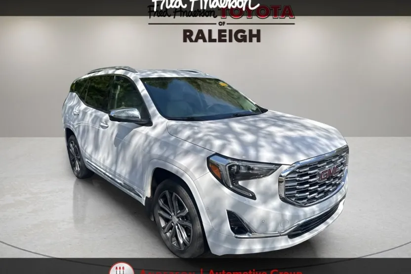 2020 Gmc Terrain Denali photo 1