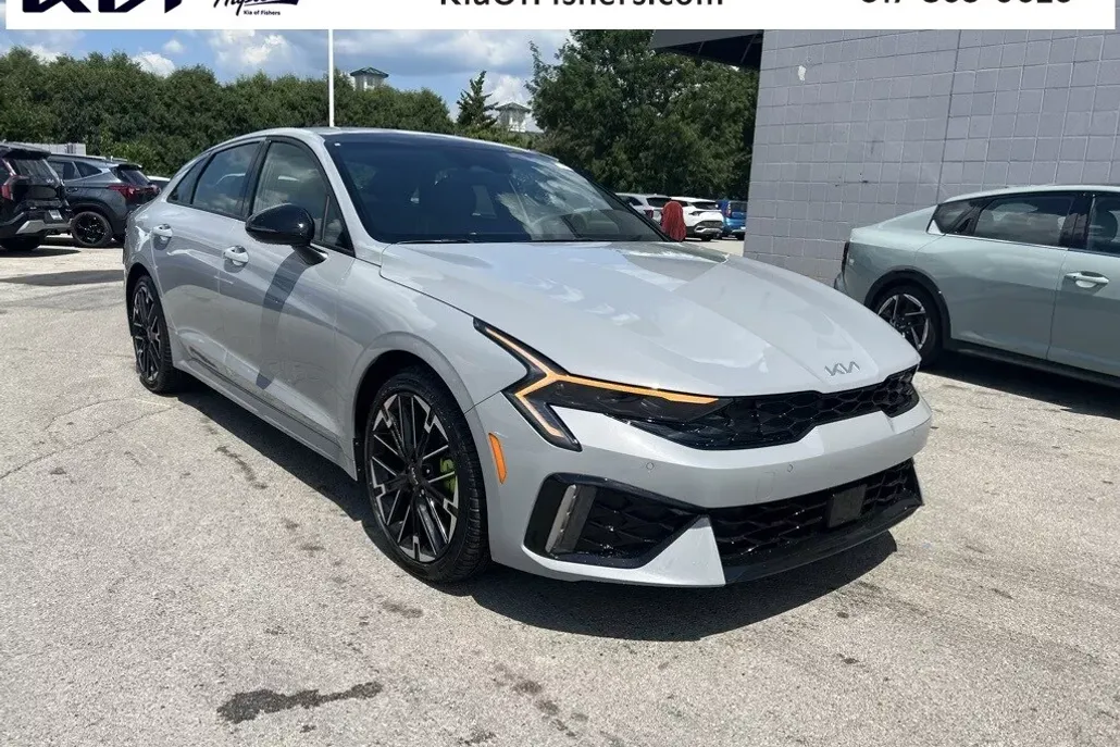 2026 Kia K5 GT photo 1